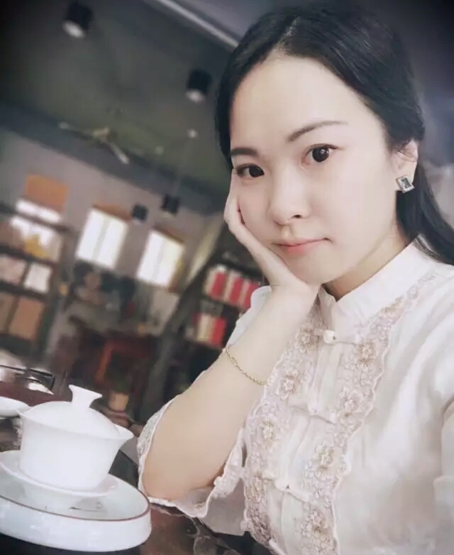 懂茶的姑娘  生活是这样的